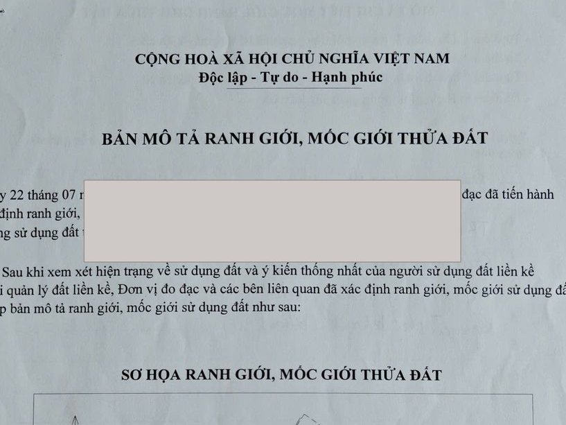 Bản mô tả ranh giới, mốc giới — Biên bản xác định ranh giới tại thực địa cùng các hộ liền kề — bước gỡ tranh chấp ranh đất.